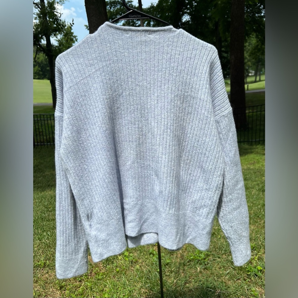 Madewell Cropped V-Neck Cardigan, Heather Serene Blue, Sz S - Picture 4 of 8